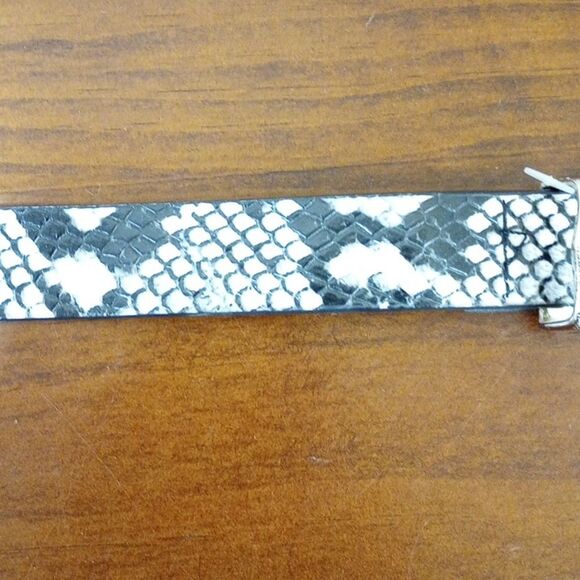 Lovestrength Genuine Leather Snake Skin Belt, Size P/S - 39\